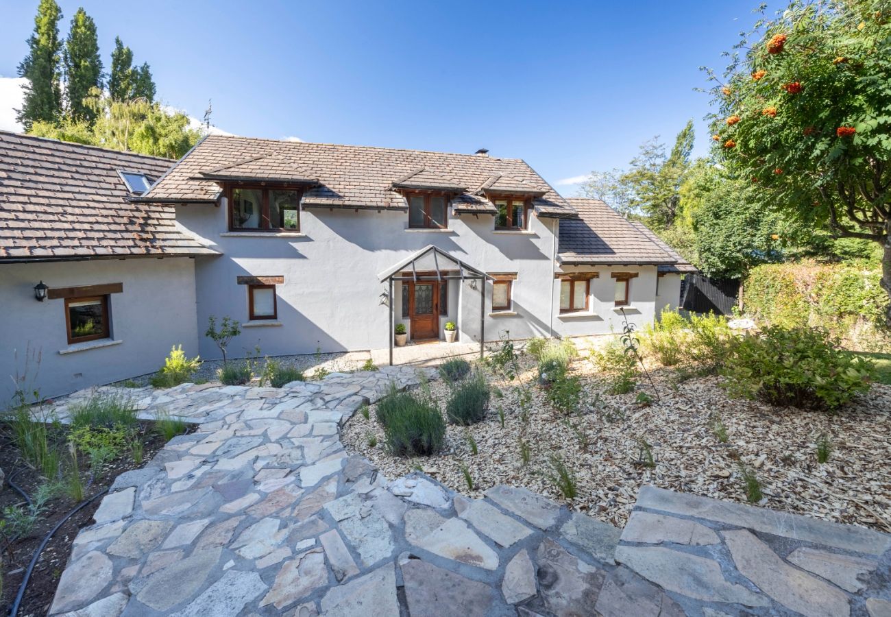 House in San Carlos de Bariloche - HUAPI52C The most beautiful lake house for 14 people