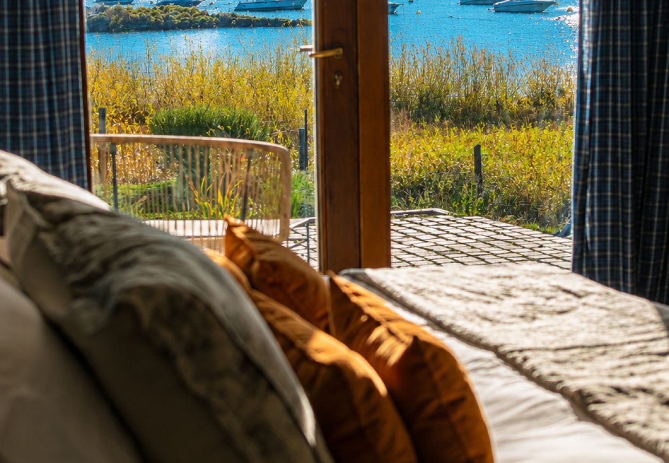 House in San Carlos de Bariloche - HUAPI52C The most beautiful lake house for 14 people